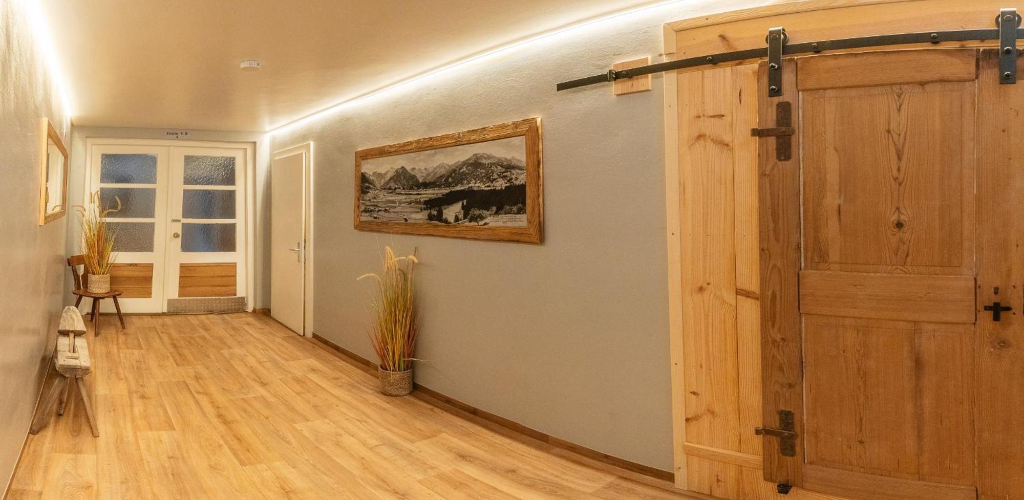 Hostel - Ron'S Guesthouse Оберстдорф Экстерьер фото